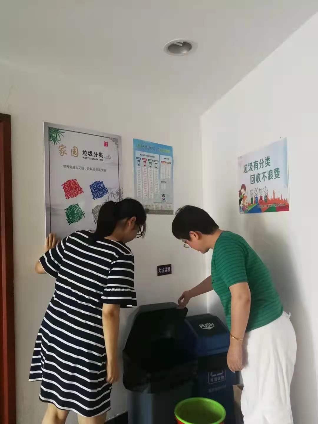 最新高价回收公积金卡联系方式方法分析(最方便真实的嘉兴公积金回收本金是什么意思?方法)